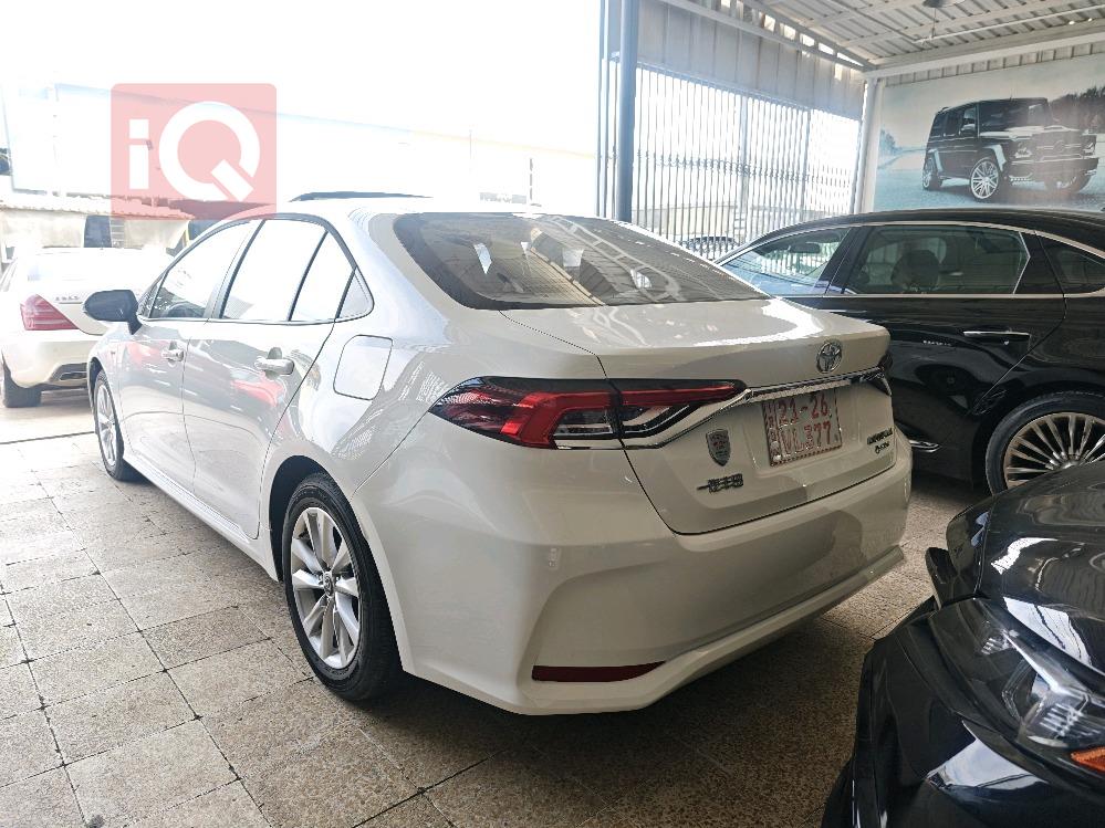 تۆیۆتا کۆرۆلا